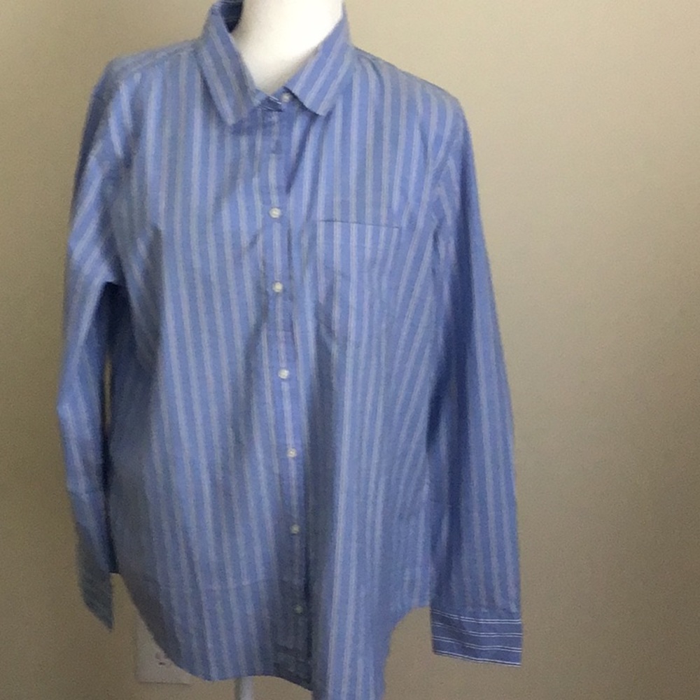 Amazon essentials women  blue stripe button down shirt size large new with tags